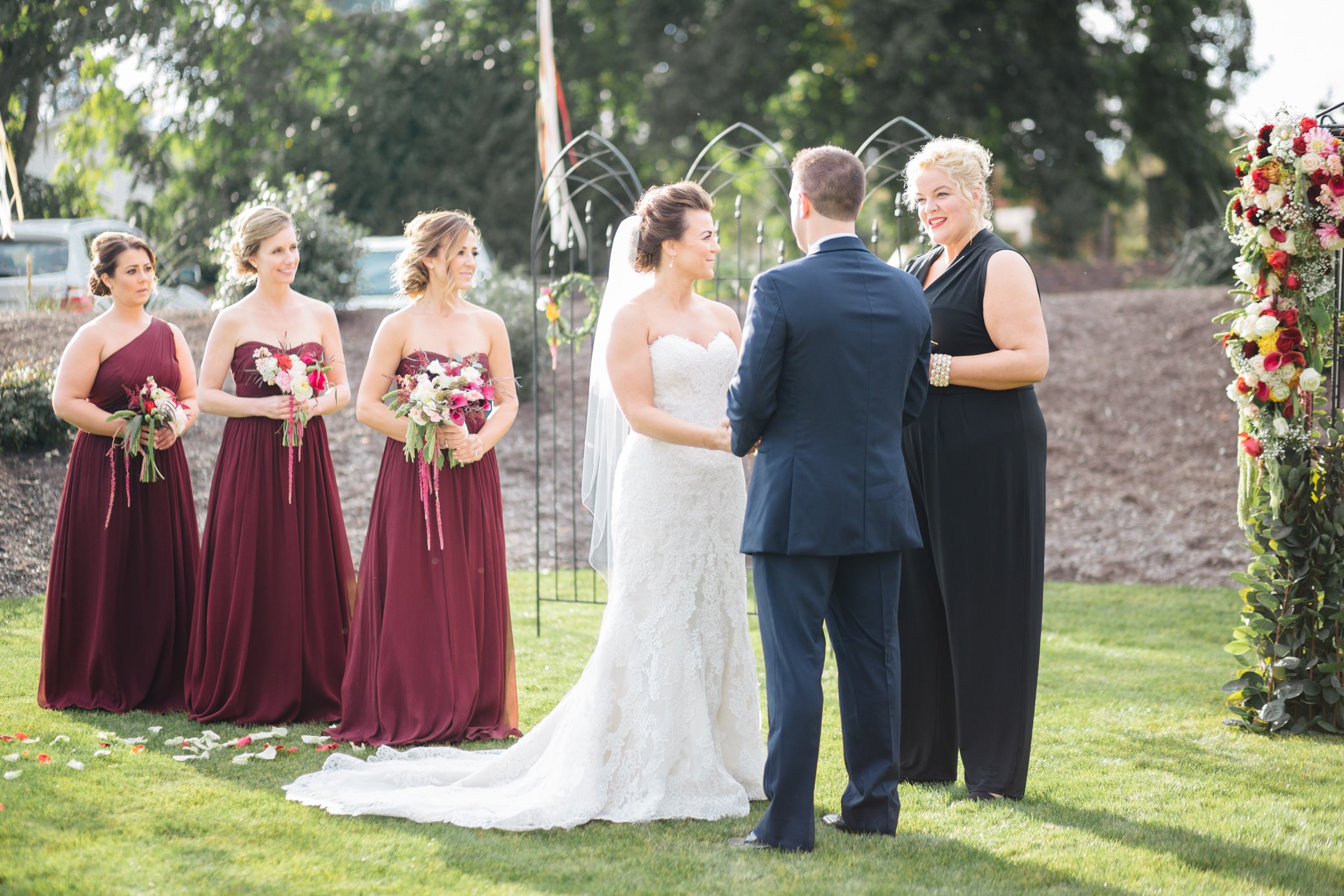 Portland Newberg Oregon Wedding Photographer ceremony vows